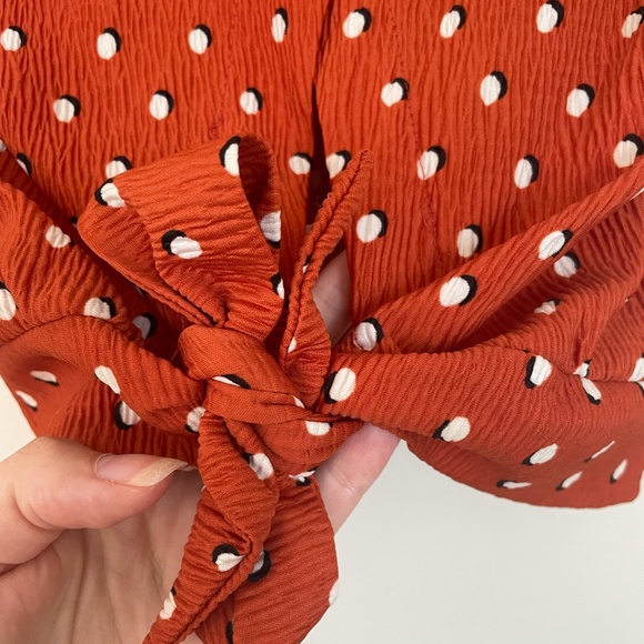 Red Polka Dot Tied Crop Top - Picture 3 of 3